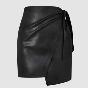 Faux leather mini skirt